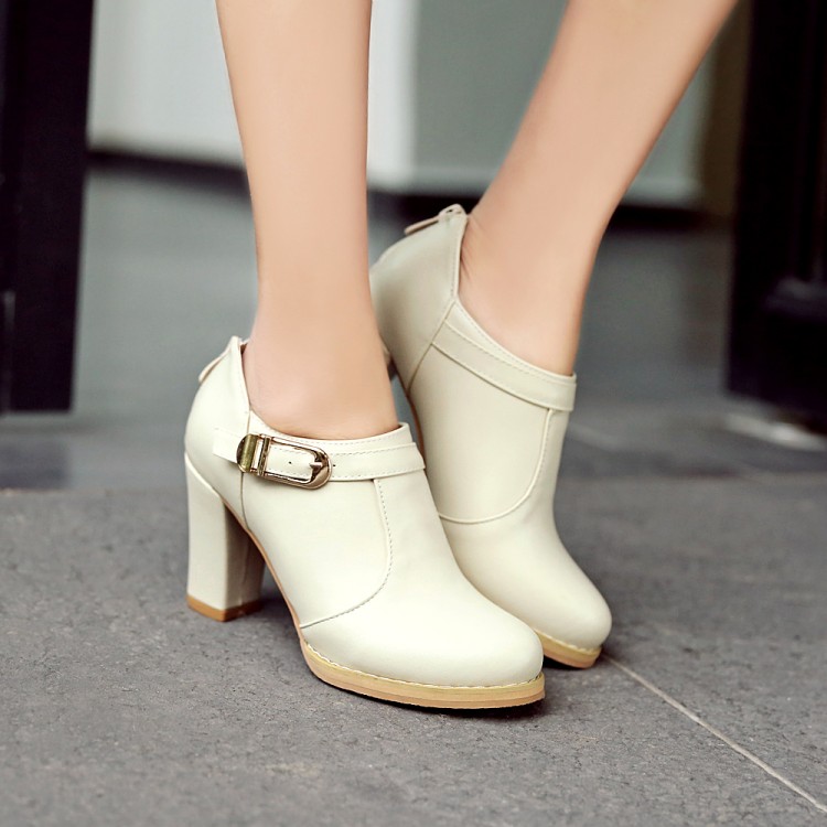 Women's Mary Jane Flat Shoes with Buckle Strap and Chunky Heel - Image 3