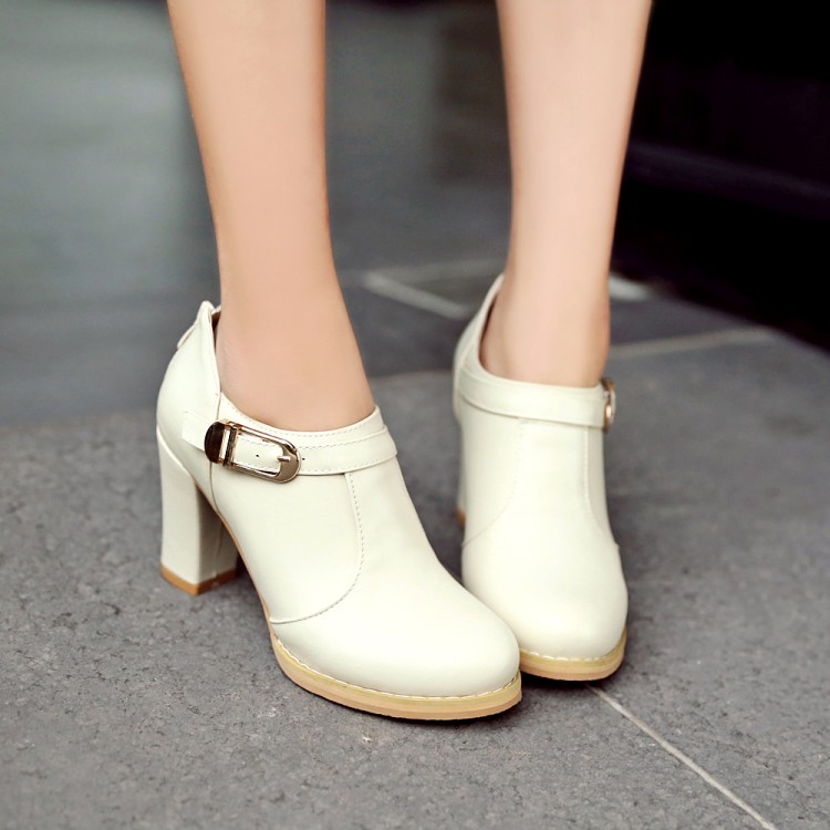 Women's Mary Jane Flat Shoes with Buckle Strap and Chunky Heel