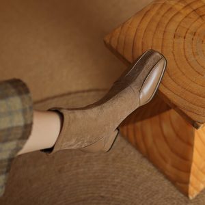 Korean Style Square Toe Ankle Boots with Chunky Mid Heel and Back Zip
