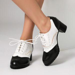Deep Mouth Flat Shoes with Lace-Up and Chunky Heel